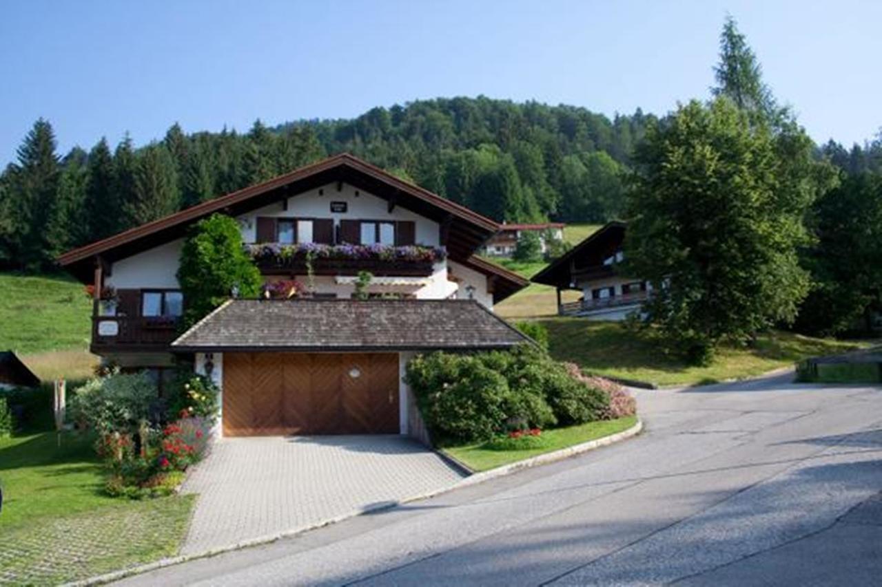 Haus Christl Reit Im Winkl, Kostenloser Parkplatz, 5 Minuten Zum Ortszentrum, Ruhige Lage, Wlan Bagian luar foto